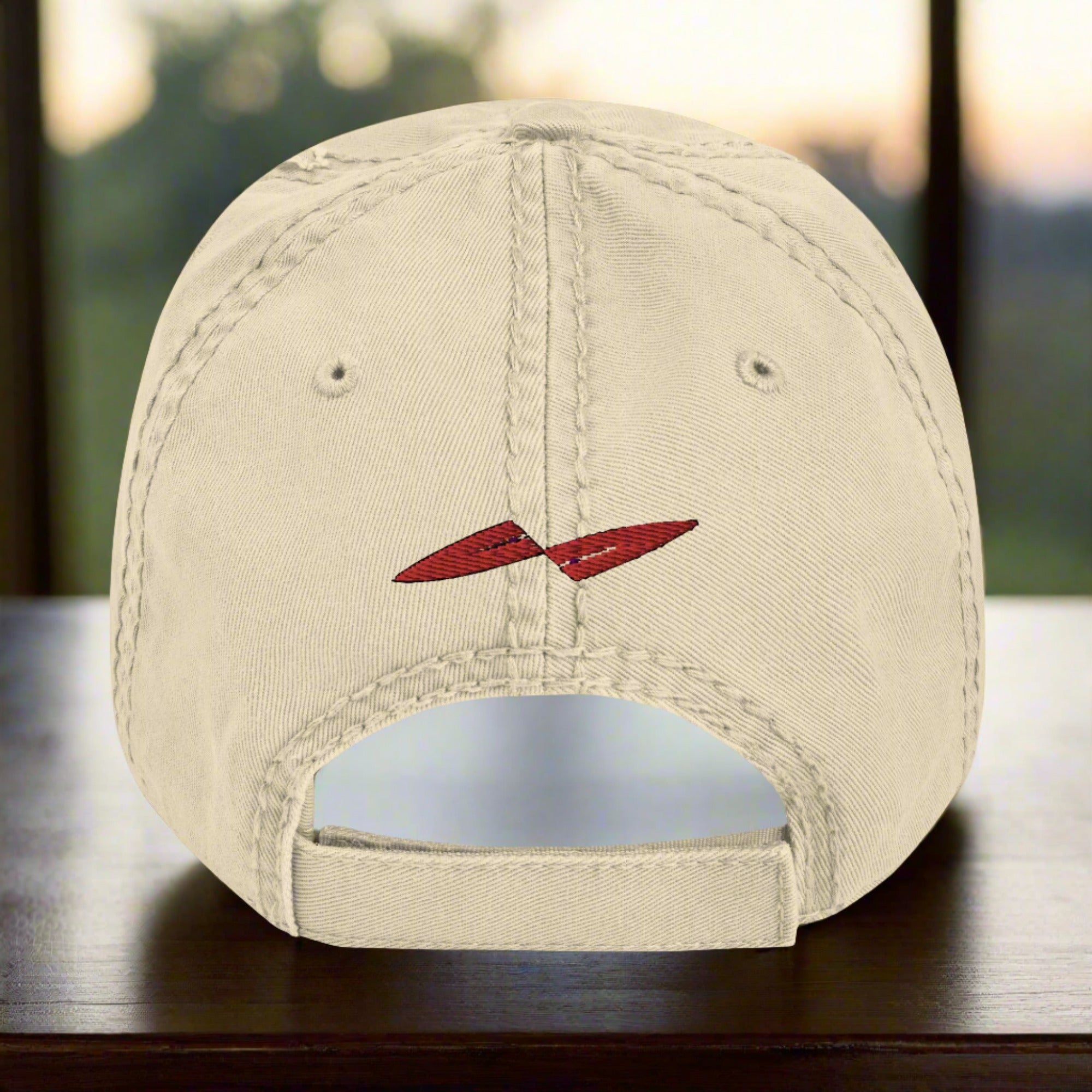 a baseball cap